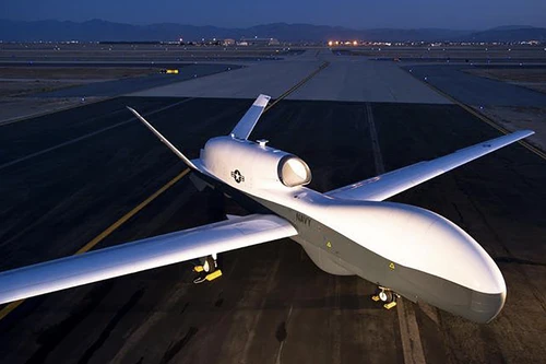 UAV MQ-4C Triton cực kỳ đắt giá của Mỹ có thể đã bị Iran tiêu diệt ?