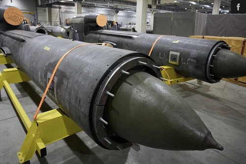 Tổng thống Zelensky tiết lộ bí mật về dây chuyền sản xuất tên lửa Flamingo 