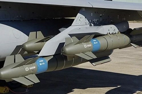 Pháp thử nghiệm thành công bom dẫn đường AASM đầu dò kép