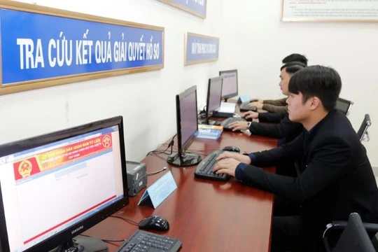 Kiến nghị giải quyết tình trạng chồng chéo trong pháp luật kinh doanh để tăng trưởng “2 con số”