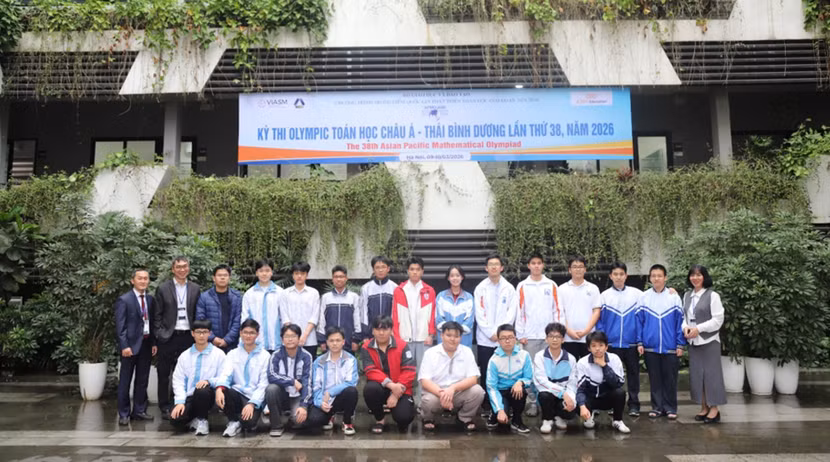 Đội tuyển Việt Nam xếp thứ 7/45 quốc gia và vùng lãnh thổ tham dự kỳ thi Olympic Toán học châu Á-Thái Bình Dương.