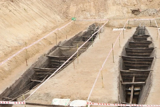 Bộ VHTT&DL yêu cầu bảo vệ, bảo tồn khẩn cấp thuyền cổ phát hiện tại Bắc Ninh