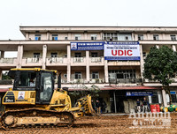 [ẢNH] Cận cảnh khu bệnh viện đang được cải tạo thành nơi điều trị bệnh nhân Covid -19 ở Hà Nội