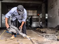 [ẢNH] Cận cảnh khu bệnh viện đang được cải tạo thành nơi điều trị bệnh nhân Covid -19 ở Hà Nội