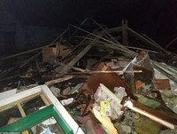 [Ảnh] Cận cảnh hiện trường tan hoang do sóng thần tấn công ở Indonesia