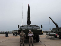 [ẢNH] Tên lửa Tochka-U hàng thải của Nga thể hiện sức mạnh tấn công Idlib Syria