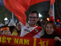 10 năm rồi, người hâm mộ bóng đá Việt lại có một đêm không ngủ