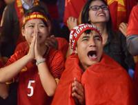 10 năm rồi, người hâm mộ bóng đá Việt lại có một đêm không ngủ