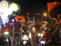 10 năm rồi, người hâm mộ bóng đá Việt lại có một đêm không ngủ