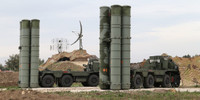 [ẢNH] Vì sao toàn bộ tổ hợp phòng không S-400 của Nga tại Syria bất ngờ bị ngừng hoạt động?