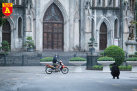 Công an Hà Nội tăng cường kiểm soát người ra đường, thực hiện nghiêm cách ly xã hội phòng ngừa Covid-19