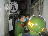 [ẢNH] Trấn áp đối tượng manh động cố thủ: Những khoảnh khắc căng như dây đàn