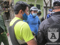 [ẢNH] Trấn áp đối tượng manh động cố thủ: Những khoảnh khắc căng như dây đàn