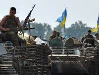 Thoát Nga, Ukraine ra mắt vũ khí lai từ AK-47 và M16, sự hoàn hảo hay chỉ là trò lố?