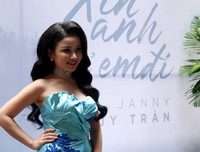 Janny Thủy Trần ra mắt single đầu tay 