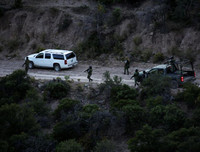 [ẢNH) Những hình ảnh đau lòng về vụ tấn công đẫm máu nhất nhằm vào người Mỹ ở Mexico