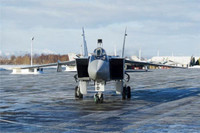 [ẢNH] Quan chức Nga bán tiêm kích MiG-31 cho bạn thân với giá... ngang bát phở