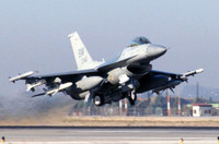 [ẢNH] Máy bay Mỹ tấn công dữ dội, phá hủy đoàn tàu chở dầu của Syria