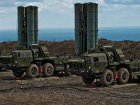[ẢNH] Ác mộng của Nga khi Thổ Nhĩ Kỳ dùng S-400 lập vùng cấm bay tại Idlib