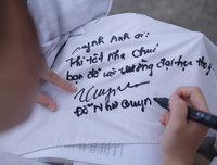 Xúc động những khoảnh khắc chia tay tuổi học trò