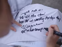 Xúc động những khoảnh khắc chia tay tuổi học trò