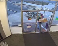 Nghi phạm trong loạt vụ nổ bom ở bang Texas tự cho mình là kẻ tâm thần