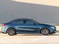 [ẢNH] Mercedes-AMG A35 sedan: Nhỏ gọn nhưng vẫn đẳng cấp