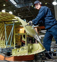 [ẢNH] Chuyên gia Nga: Khiếm khuyết thiết kế của Su-57 thể hiện rõ trong bức ảnh tại nhà máy