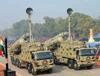 [ẢNH] Sát thủ diệt hạm Brahmos Ấn Độ dễ dàng áp chế tàu chiến Pakistan?