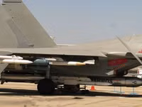 [ẢNH] Sát thủ diệt hạm Brahmos Ấn Độ dễ dàng áp chế tàu chiến Pakistan?