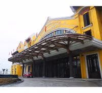 Theo chân Trang Hime 