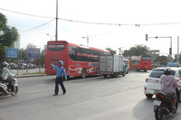 [Ảnh] Lực lượng Công an tăng cường tại khu vực bến xe phục vụ nghỉ 2-9