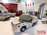 [ẢNH] Choáng ngợp những khí tài quân sự do người đam mê mô hình ở Hà Nội lắp ráp, chế tạo