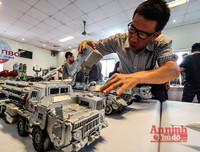 [ẢNH] Choáng ngợp những khí tài quân sự do người đam mê mô hình ở Hà Nội lắp ráp, chế tạo