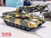 [ẢNH] Choáng ngợp những khí tài quân sự do người đam mê mô hình ở Hà Nội lắp ráp, chế tạo