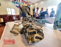 [ẢNH] Choáng ngợp những khí tài quân sự do người đam mê mô hình ở Hà Nội lắp ráp, chế tạo