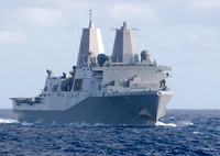 [ẢNH] Siêu tàu đổ bộ Mỹ đi qua eo biển Đài Loan giữa lúc căng thẳng với Trung Quốc