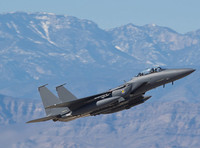 Lo lắng trước J-10 Trung Quốc, Mỹ hiện đại hóa khẩn cấp 