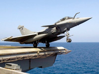 [ẢNH] Pháp chuẩn bị thiết lập vùng cấm bay tại Đông Bắc Syria, sẽ có xung đột lớn?