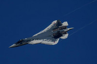 [ẢNH] Tiêm kích tàng hình Su-57 sản xuất loạt đầu tiên của Nga rơi khi bay thử nghiệm