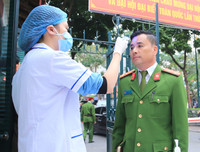 Công an Hà Nội chủ động phòng dịch, tăng cường kiểm tra chống Covid-19