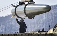 [ẢNH] Nhất loạt phóng hỏa thần Iskander-M, động thái phô diễn sức mạnh hiếm có của Nga