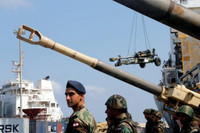 [ẢNH] Israel bất ngờ mở chiến dịch trên bộ tấn công ào ạt vào cứ điểm của Hezbollah