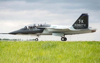 [ẢNH] T-7 Red Hawk - trường dạy bay trên không cho phi công chiến đấu cơ F-22 và F-35 Mỹ
