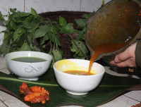 Xôi ngũ sắc: Đặc sản bắt mắt của núi rừng Tây Bắc