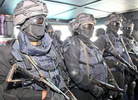 Hải quân Qatar, Italy cùng phô diễn sức mạnh