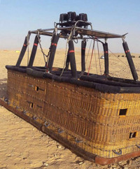 Gió mạnh làm rơi khinh khí cầu tại Ai Cập