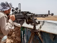 IS đang sở hữu hàng ngàn súng máy hạng nặng từng bắn rơi máy bay Mỹ