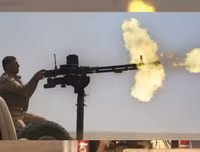 IS đang sở hữu hàng ngàn súng máy hạng nặng từng bắn rơi máy bay Mỹ