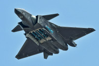 [ẢNH] Tiêm kích tàng hình J-20 Trung Quốc có thực sự rẻ hơn hẳn Su-35 và Su-57 Nga?